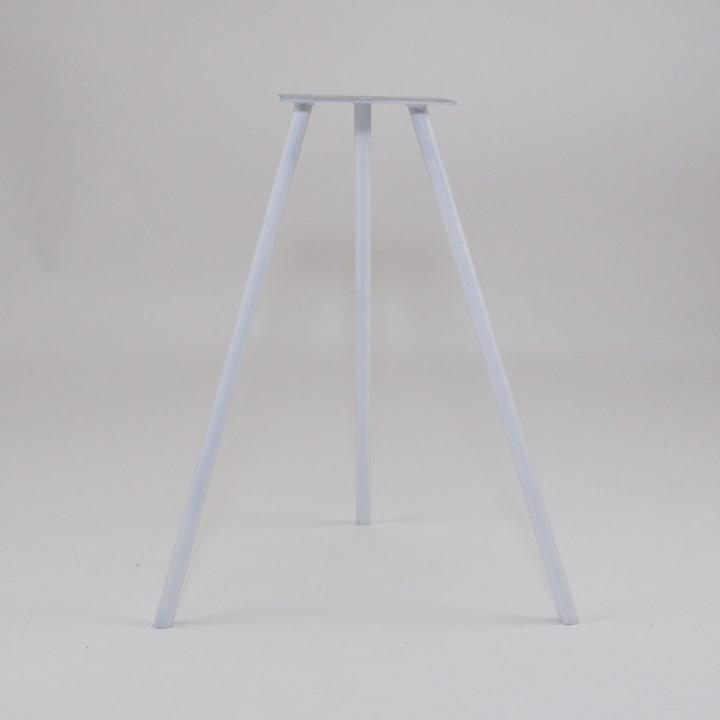 Metal tripod on sale table legs